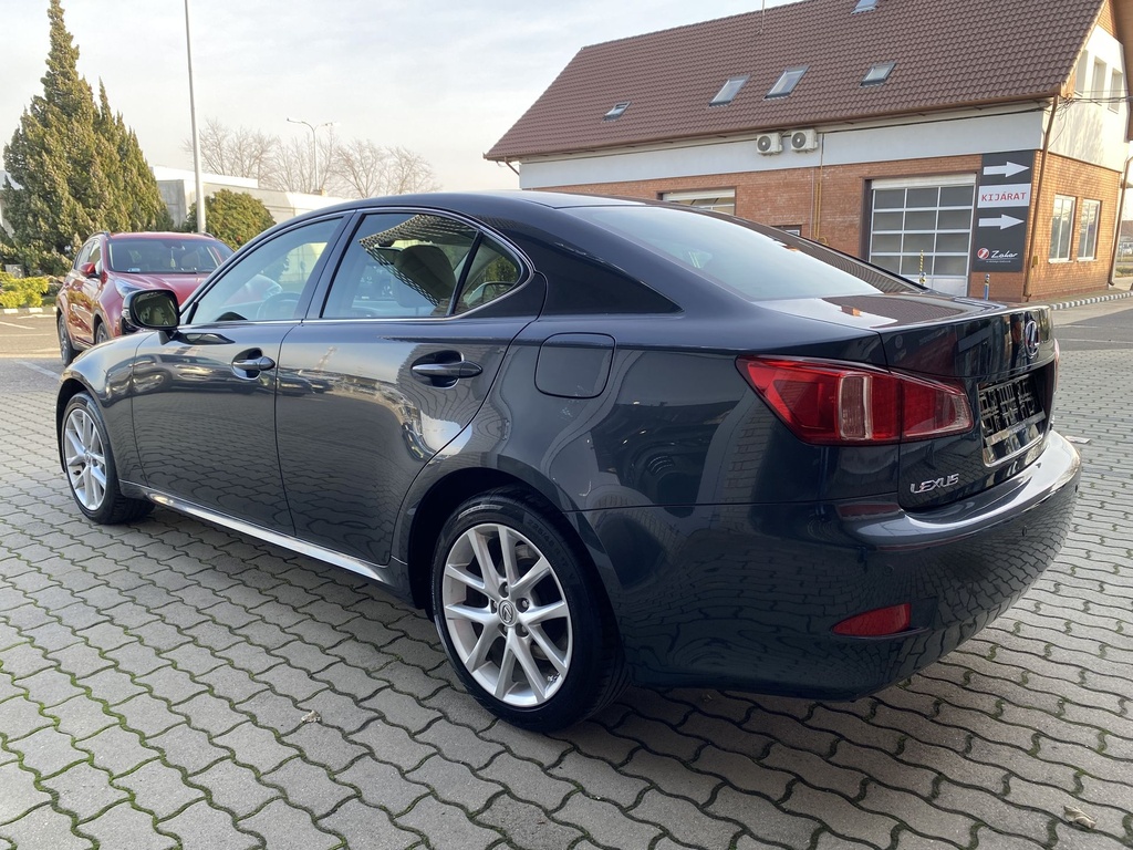 Lexus IS 220d Mark Levinson, Téli-Nyári kerék szettel, Ajándék műszaki vizsgával! 