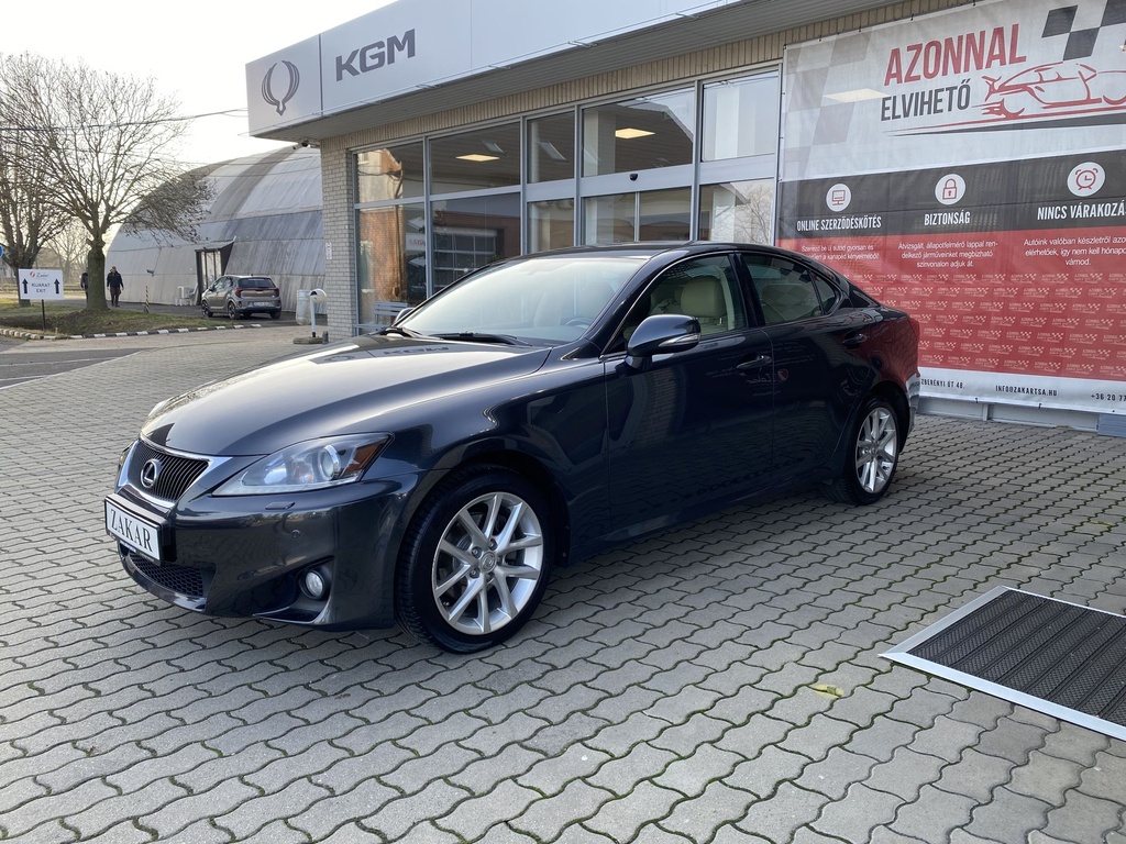 Lexus IS 220d Mark Levinson, Téli-Nyári kerék szettel, Ajándék műszaki vizsgával! 