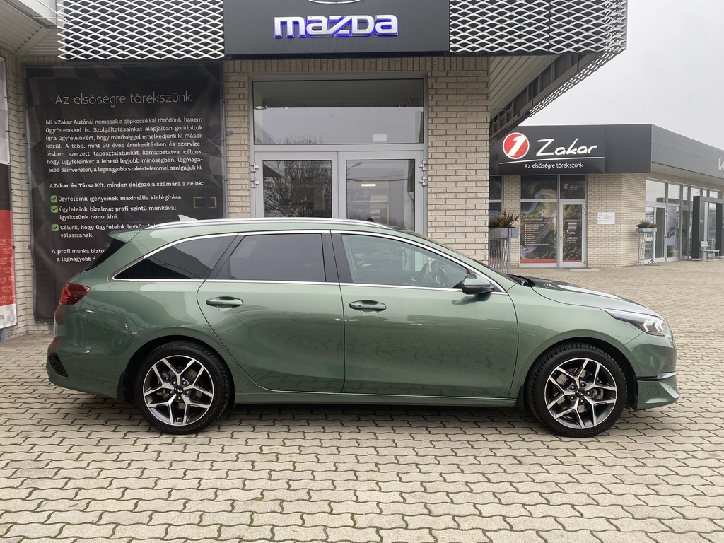 Kia Ceed SW 1.5T-GDI Fusion Plus A/T, Mo.-i, 1 Tulajdonos, Gyári garanciális,Vezetett szervizkönyv, Téli Nyári gumik!