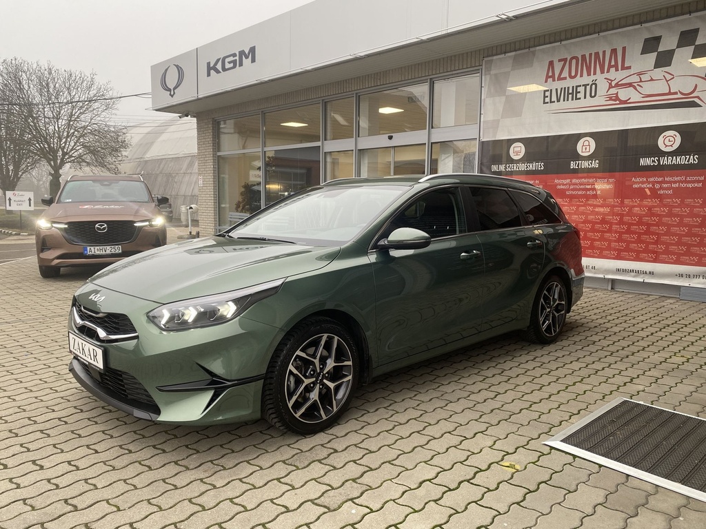 Kia Ceed SW 1.5T-GDI Fusion Plus A/T, Mo.-i, 1 Tulajdonos, Gyári garanciális,Vezetett szervizkönyv, Téli Nyári gumik!