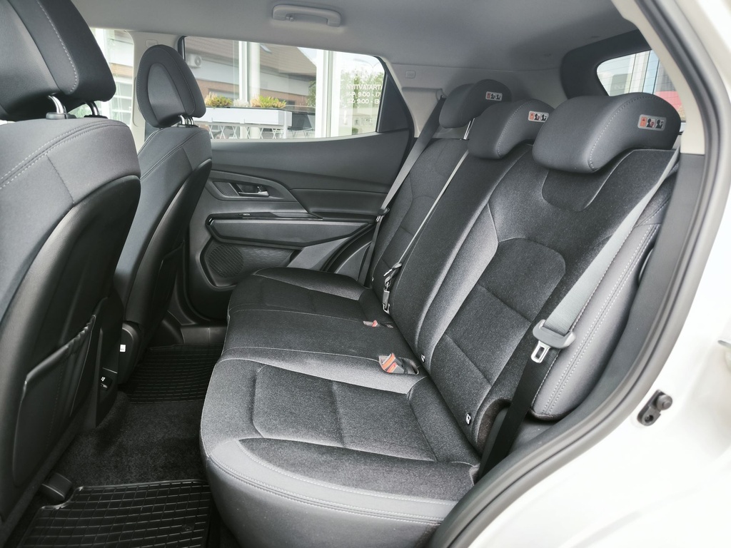 Ssangyong/KGM Korando 1.5 Turbo GDI Smart Plus MT Black Pack