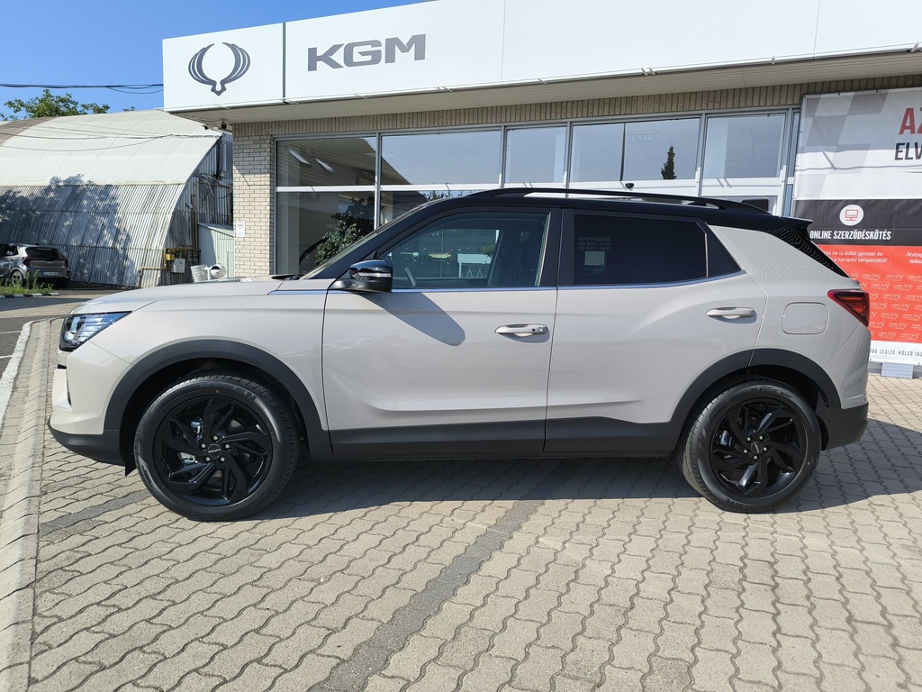 Ssangyong/KGM Korando 1.5 Turbo GDI Smart Plus MT Black Pack