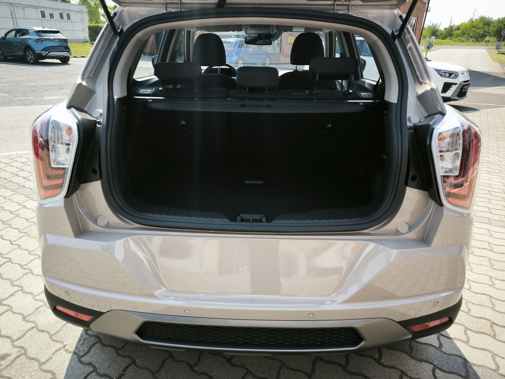 Ssangyong/KGM Tivoli 1.5 Turbo GDI AT Style - két zónás digit klíma