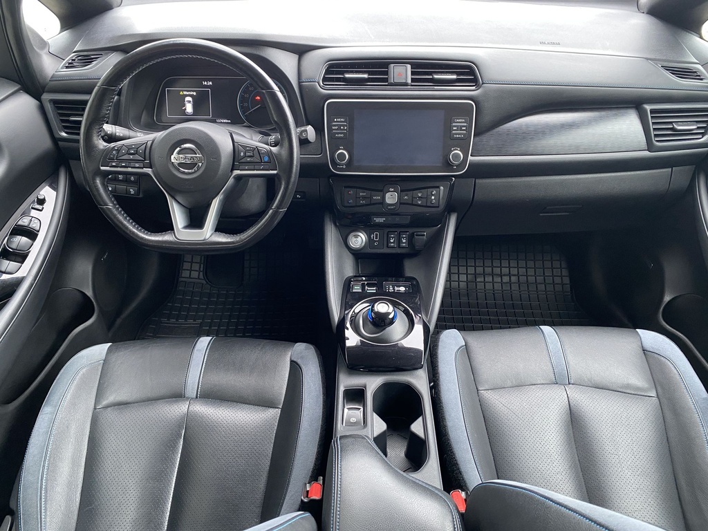 Nissan Leaf Tekna e+62kWh, Törésmentes, Gyári fényezés, 2db töltő, Vonóhorog kerékpárszállításra!