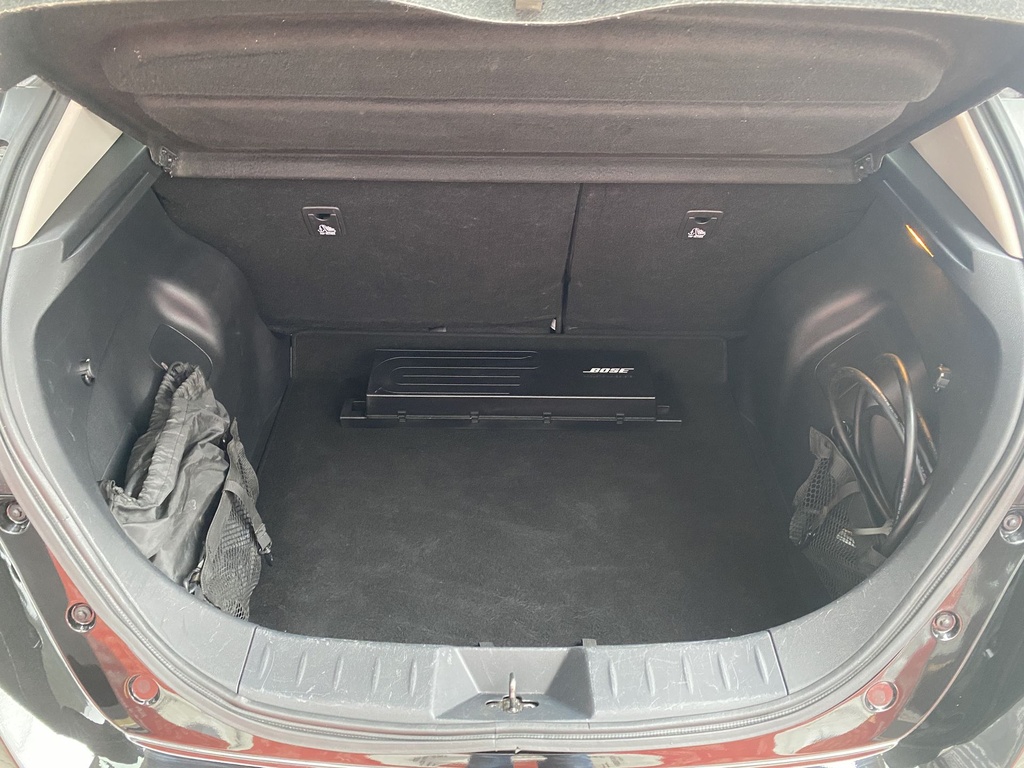 Nissan Leaf Tekna e+62kWh, Törésmentes, Gyári fényezés, 2db töltő, Vonóhorog kerékpárszállításra!