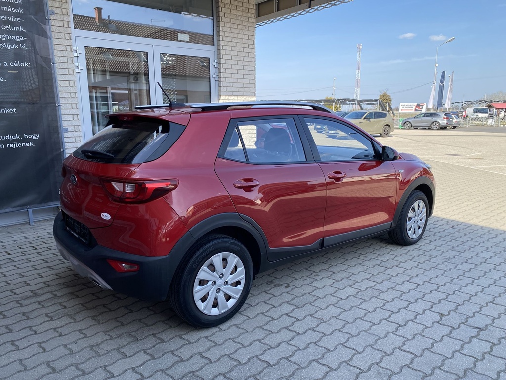 Kia Stonic 1,25MPI LX, Mo.-i, 2 Tulajdonos, Metál Piros!