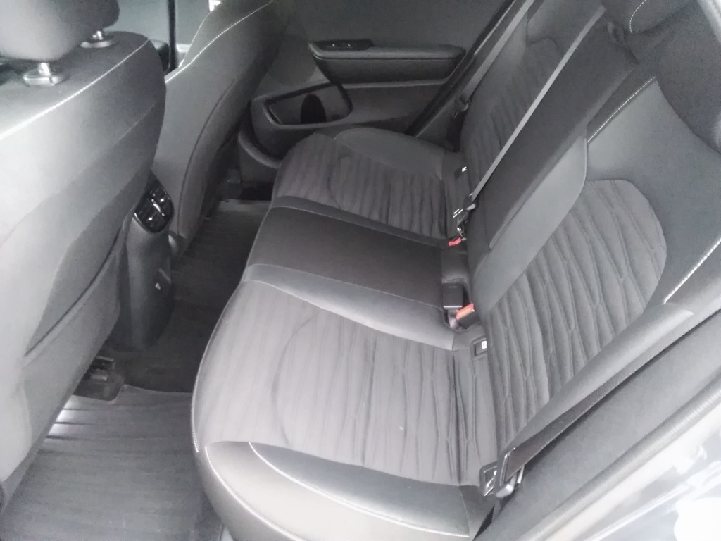 KIA PROCEED 2025 ULTIMATE EDITION PLUS + ADA CSOMAG + NAPTETŐ + AUTOMATA