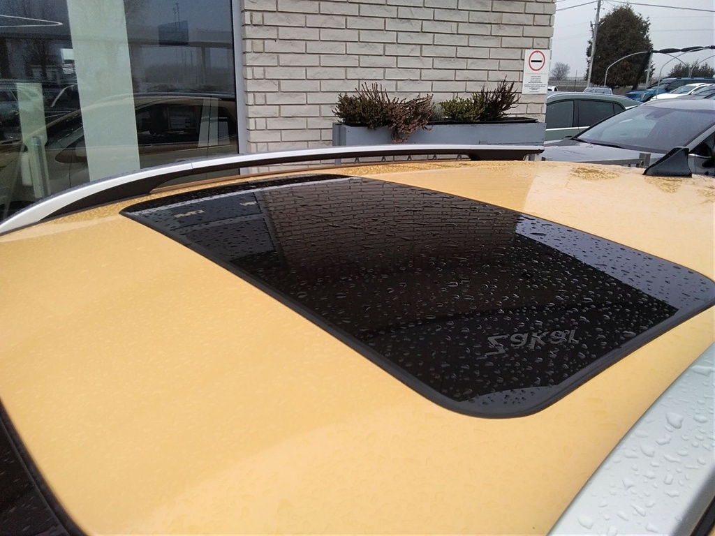 KIA STONIC X-PLATINUM 100 DPI