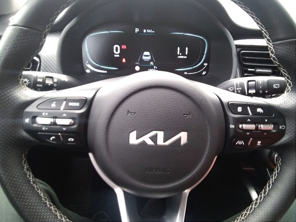 KIA STONIC X-PLATINUM 100 DPI