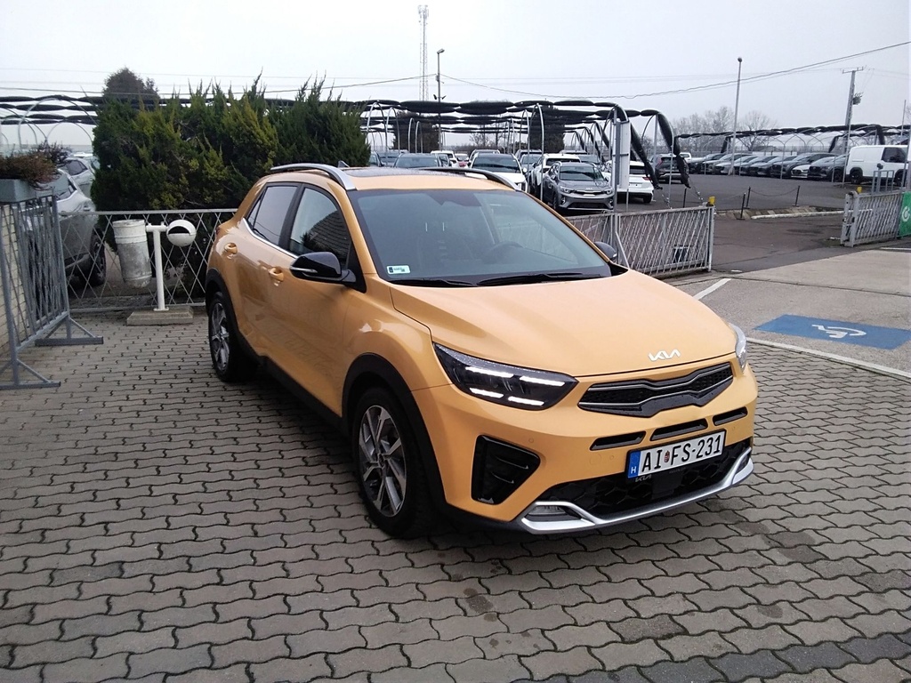 KIA STONIC X-PLATINUM 100 DPI