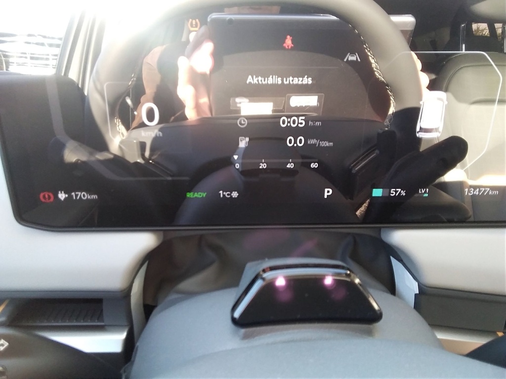 KIA EV3 SR MY25 EARTH PLUS + POWER CSOMAG + DWP CSOMAG + CPV CSOMAG