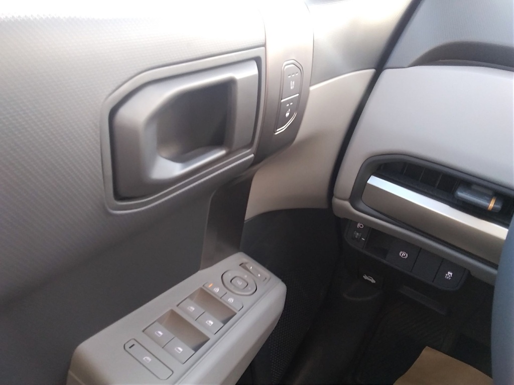 KIA EV3 SR MY25 EARTH PLUS + POWER CSOMAG + DWP CSOMAG + CPV CSOMAG