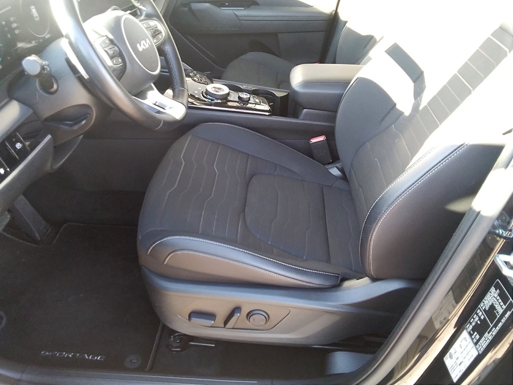 KIA SPORTAGE 2024 PHEV PLATINUM + EXCLUSIVE CSOMAG + DWP CSOMAG + NAPTETŐ + AUTOMATA