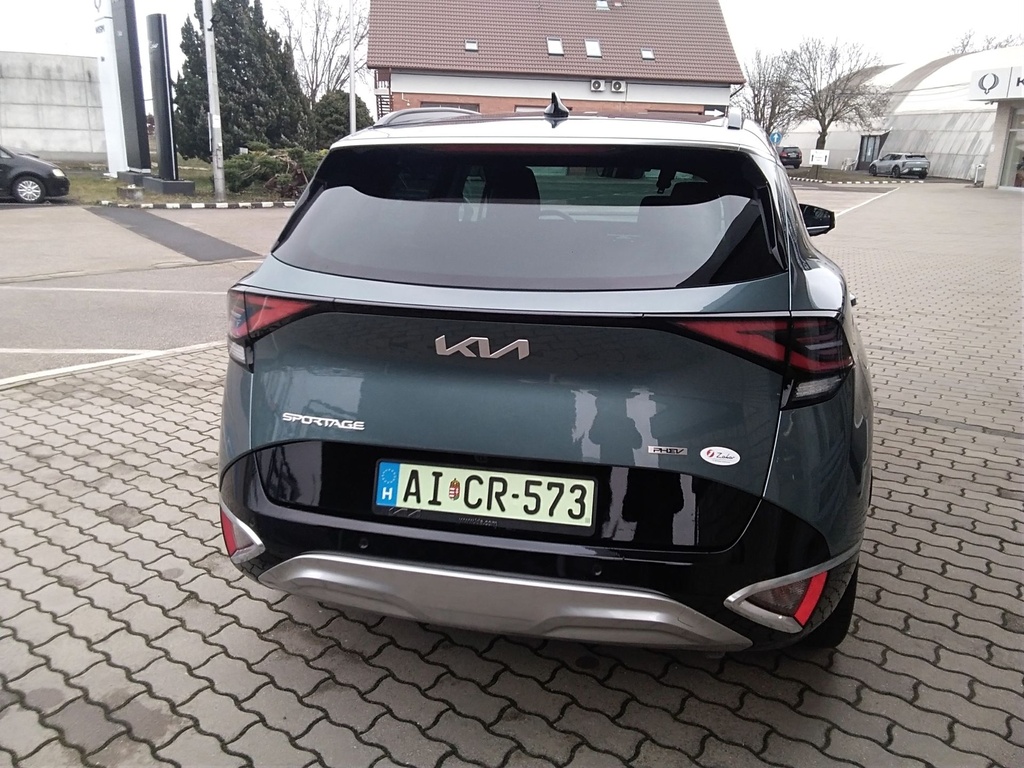 KIA SPORTAGE 2024 PHEV PLATINUM + EXCLUSIVE CSOMAG + DWP CSOMAG + NAPTETŐ + AUTOMATA