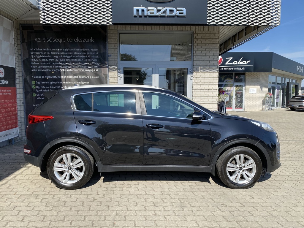 Kia Sportage 1.6 GDI Silver, Mo.-i, 2 tulajdonos, Gyári fényezés, Vezetett szervizkönyv.    