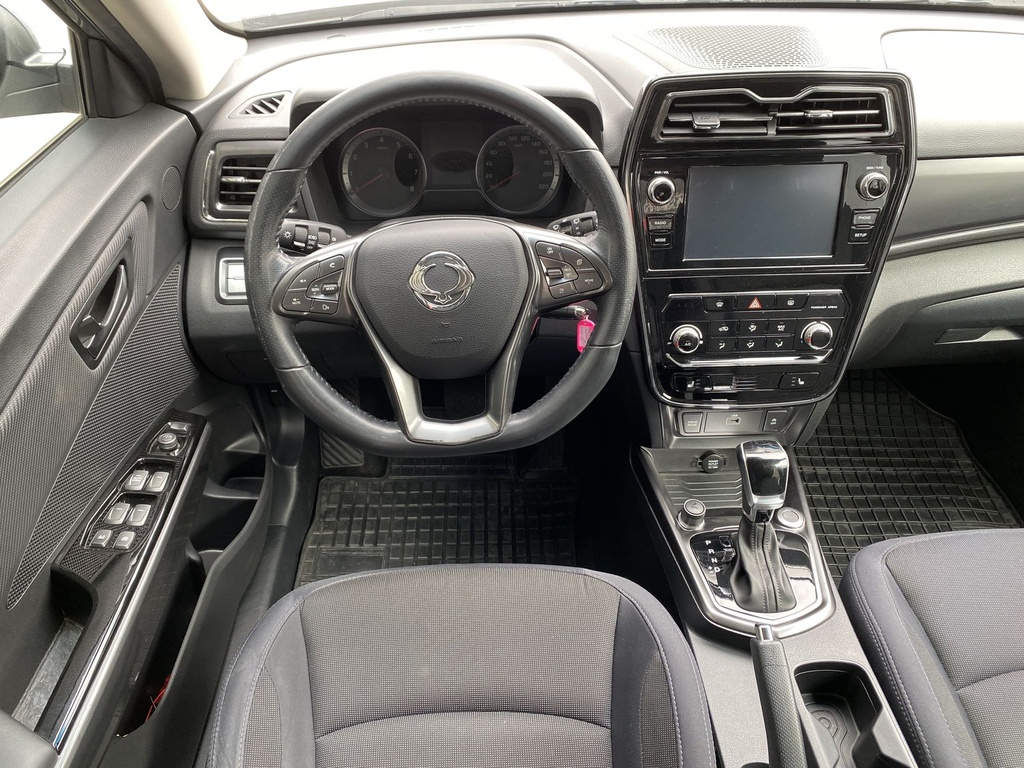 Ssangyong/KGM Tivoli 1.5 Turbo GDI Style + AT. Mo.-i, 2 Tulajdonos, Garanciális, Frissen szervizelt, Gyári fényezés.