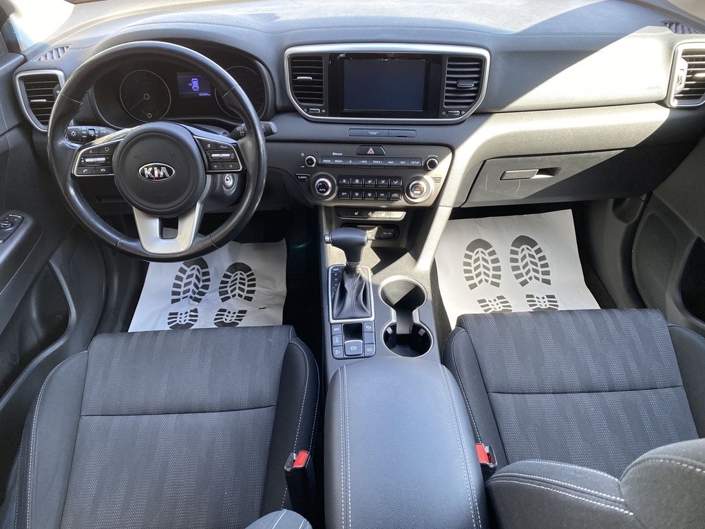 Kia Sportage 1.6 T-GDI Silver 4WD A/T, Mo.-i, 2 tulajdonos, Gyári fényezés, Vezetett szervizkönyv.     