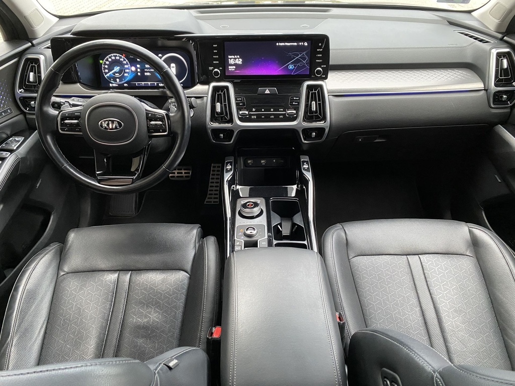Kia Sorento 1.6 T-GDI Hybrid Kryptonite DCT, 4WD  . Mo.-i, 1 Tulajdonos, Gyári garanciális! Gyári fényezés, Téli Nyári gumik!