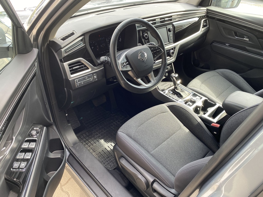 Ssangyong Korando 1.5 Turbo GDI Style + AWD, A/T, Mo.-i, 1 Tulajdonos, Gyári fényezés, Gyári garanciális. Téli-Nyári gumik felnin.