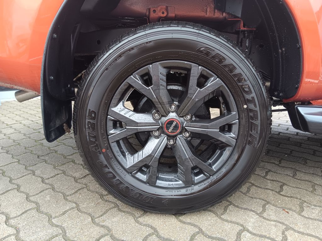 ISUZU D-MAX LS Plus AT (másolat)