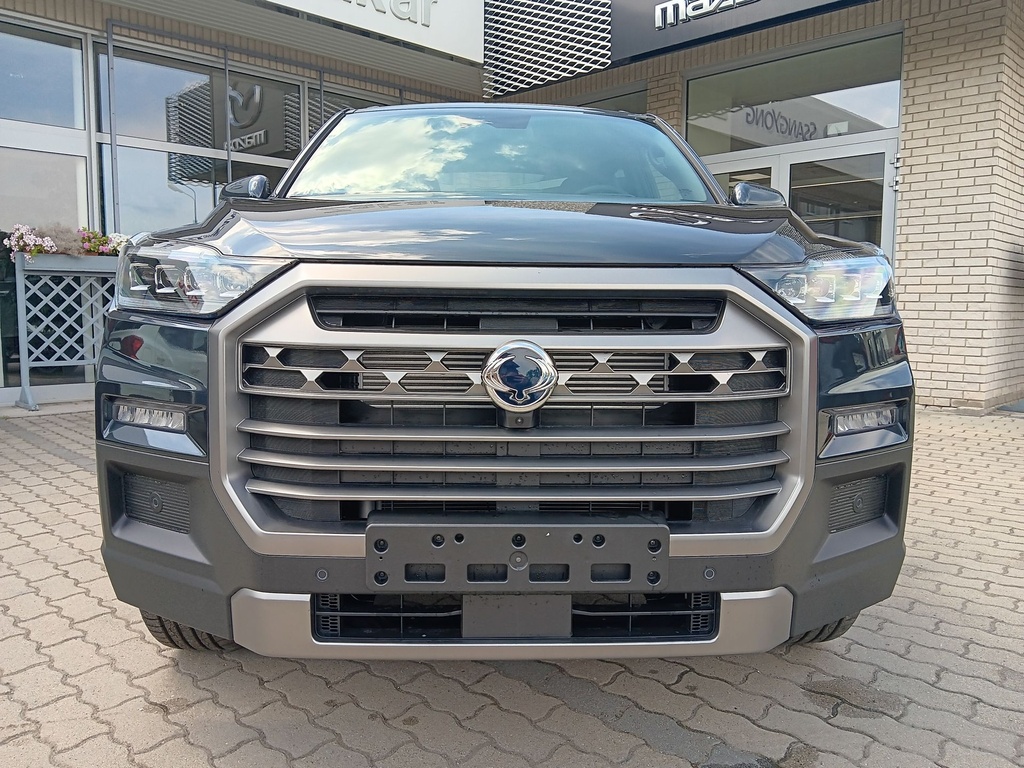 Ssangyong Musso Grand