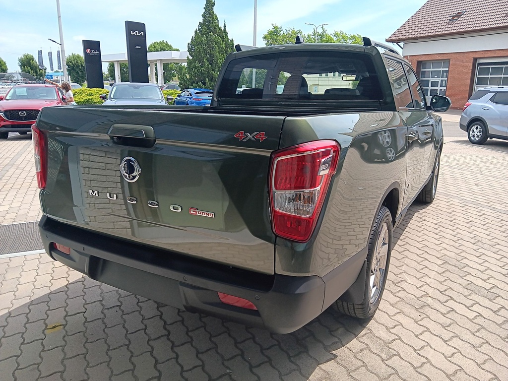 Ssangyong Musso Grand