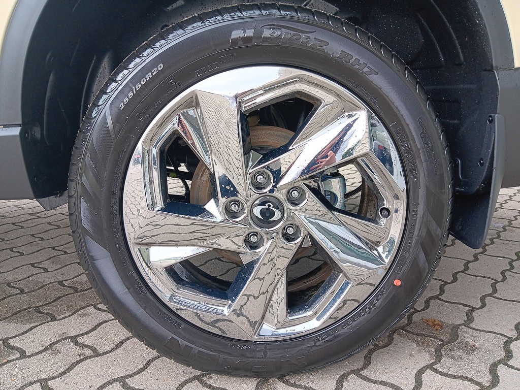 Ssangyong Musso Grand