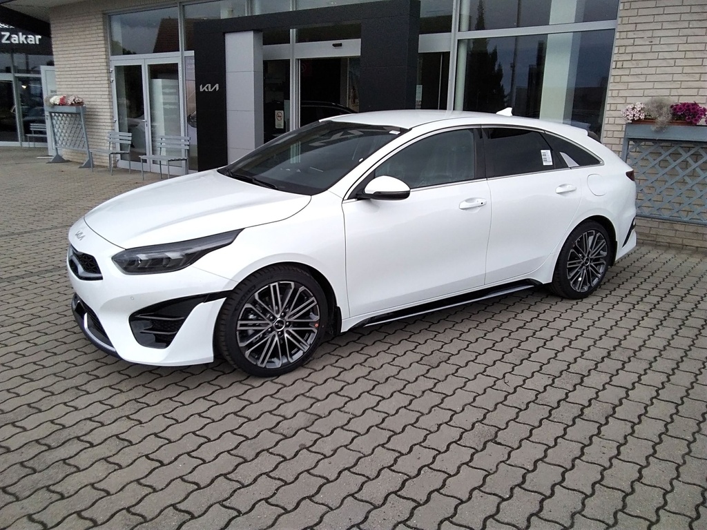 KIA PROCEED 2025 ULTIMATE EDITION PLUS + ADA + AT 140T