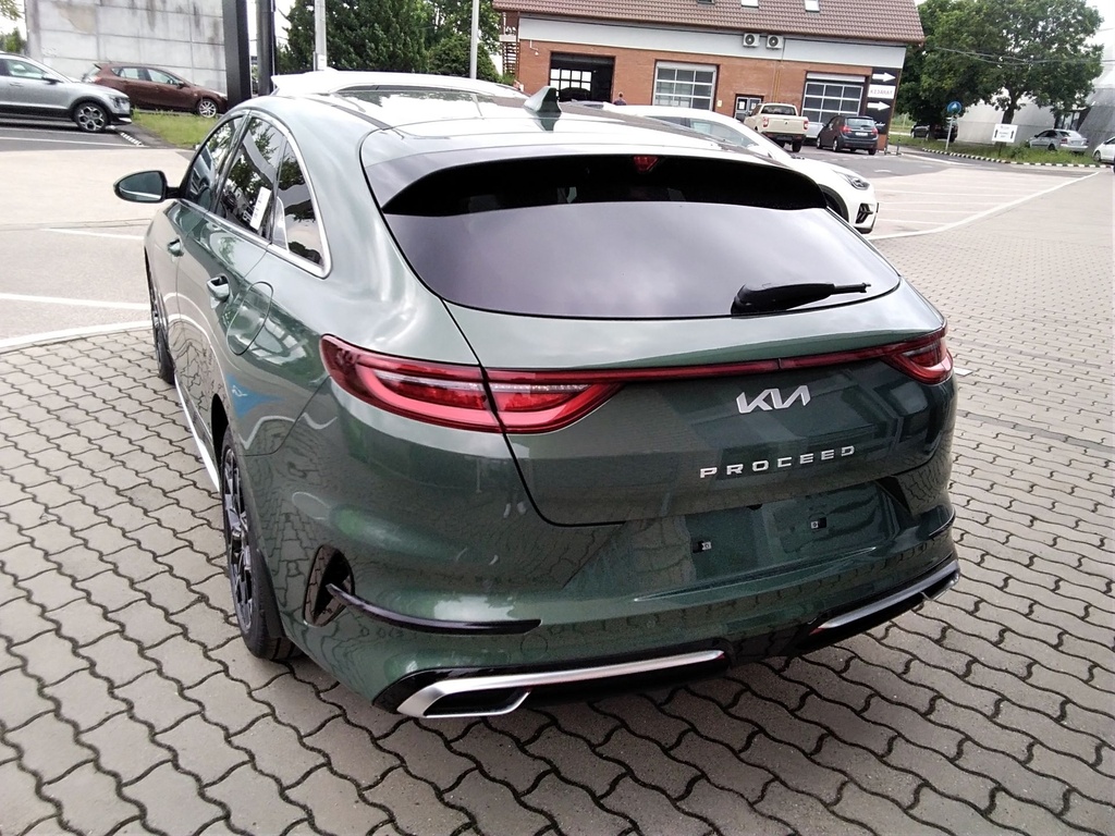 KIA PROCEED 2025 ULTIMATE EDITION 140T
