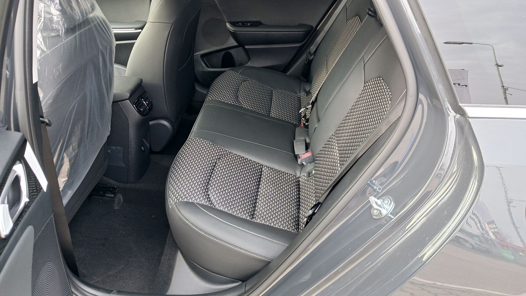 KIA CEED SW 2025 PLATINUM ADA CPB 140T AT