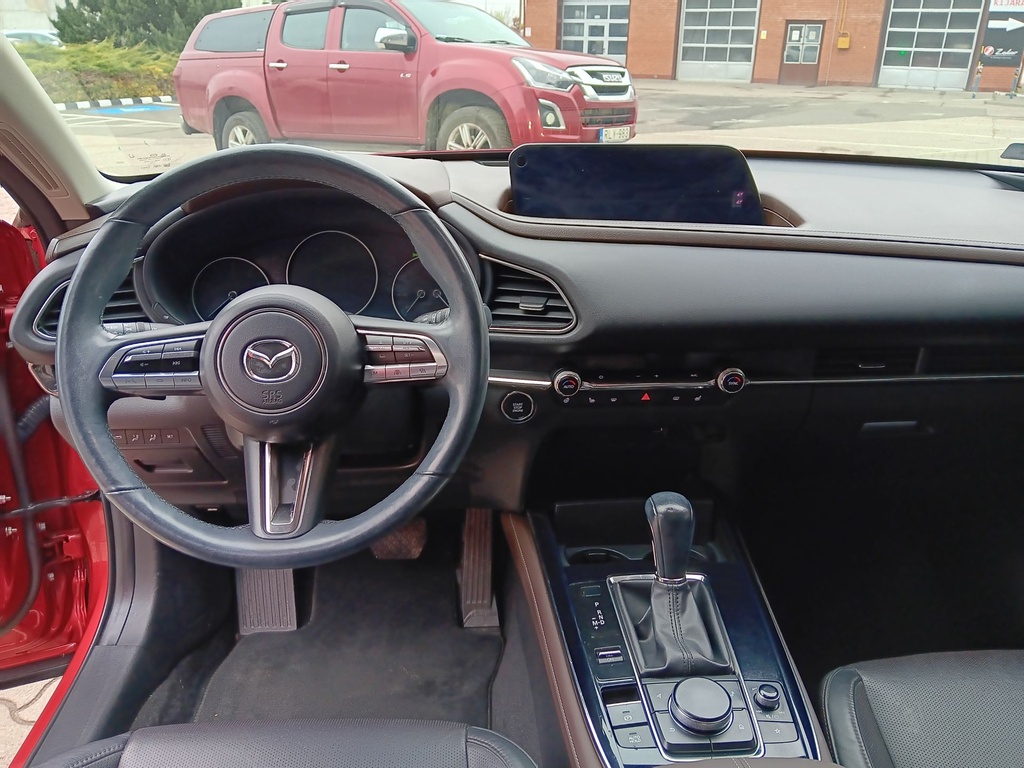 MAZDA CX-30
