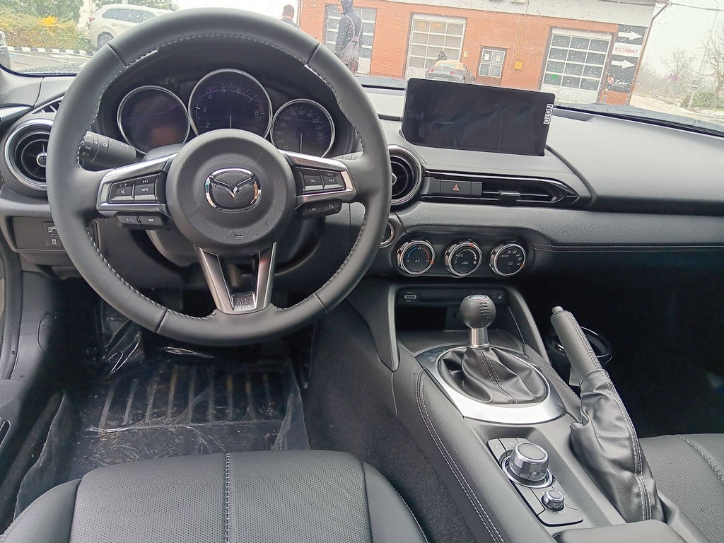 MAZDA MX-5 2024 RF Exclusive-Line