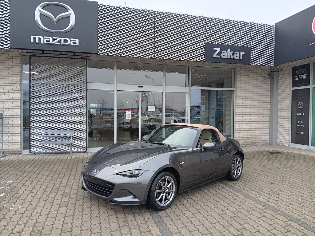 MAZDA MX-5 Kazari