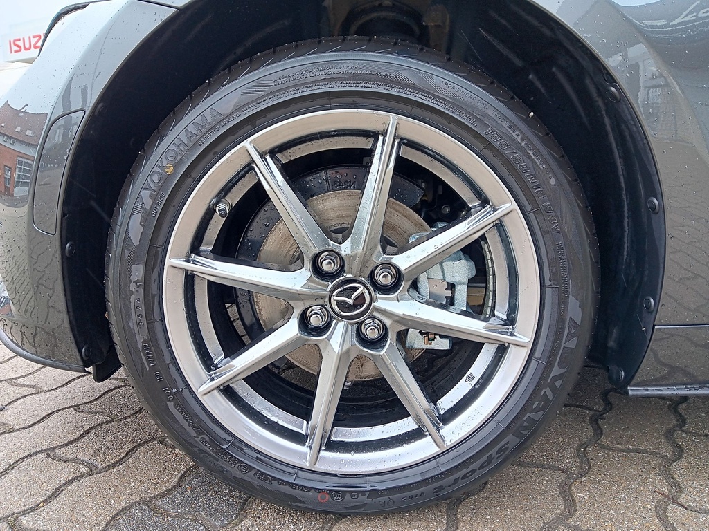 MAZDA MX-5 Kazari