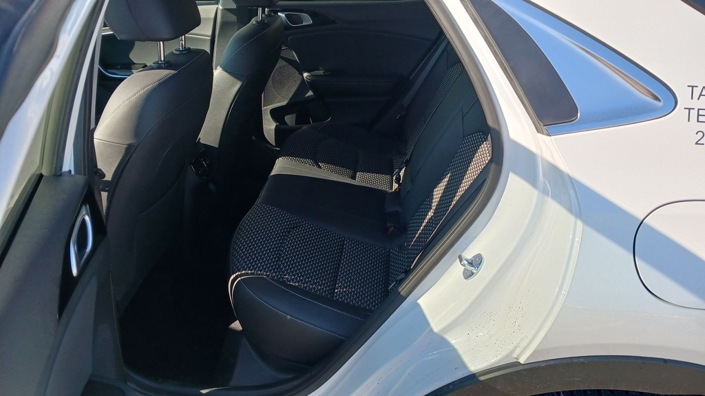 KIA XCEED 2025 X-GOLD 140T AT