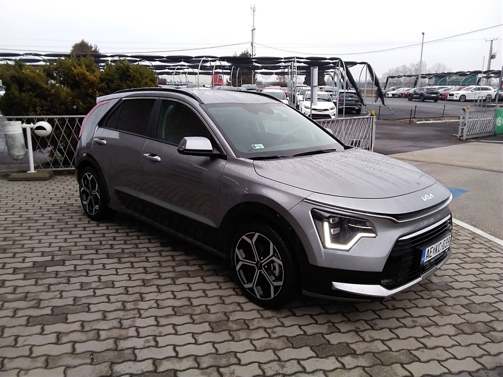 KIA NIRO 2024 HEV PLATINUM + KOMFORT