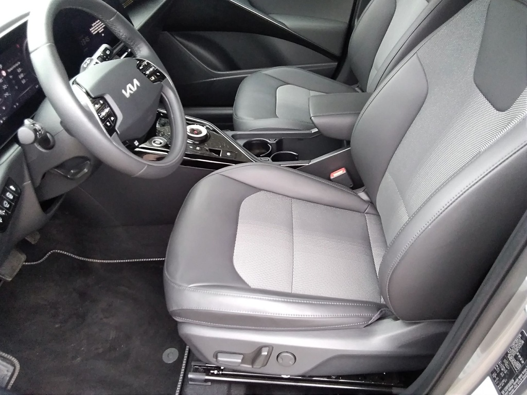 KIA NIRO 2024 HEV PLATINUM + KOMFORT