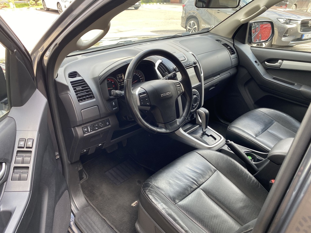 Isuzu D-Max 1.9 D LS Plusz A/T, Mo.-i, 2.Tulajdonos, Gyári fényezés, Vezetett szervizkönyv, Terep gumik. Áfa visszaigényelhető!