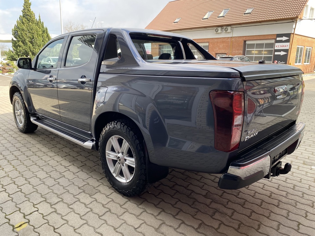 Isuzu D-Max 1.9 D LS Plusz A/T, Mo.-i, 2.Tulajdonos, Gyári fényezés, Vezetett szervizkönyv, Terep gumik. Áfa visszaigényelhető!
