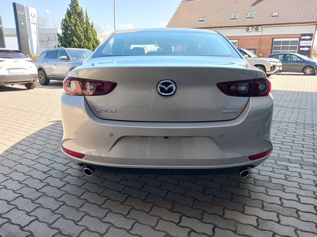 MAZDA 3 4SN 2.5L e-SKYACTIV G 140ps 6MT FWD Centre-Line