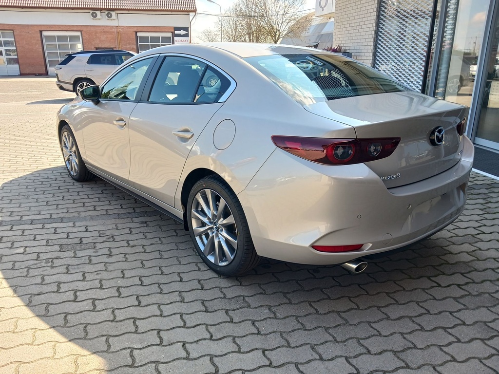 MAZDA 3 4SN 2.5L e-SKYACTIV G 140ps 6MT FWD Centre-Line