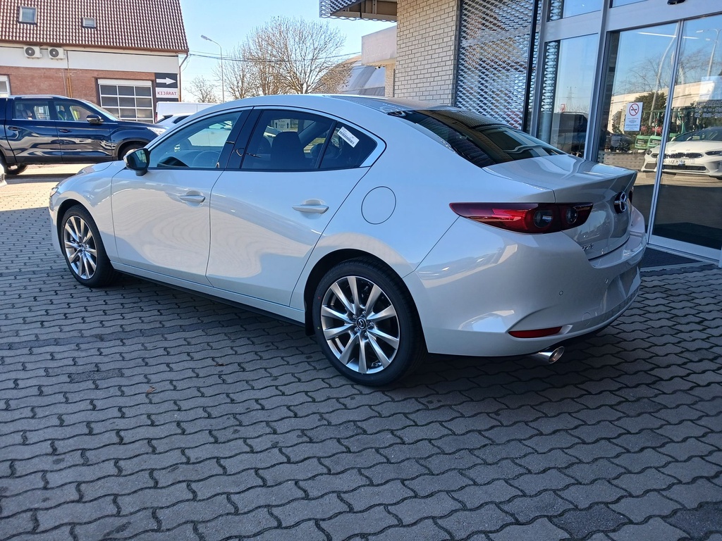 MAZDA 3 4SN 2.5L e-Skyactiv G140 MT Exclusive Line