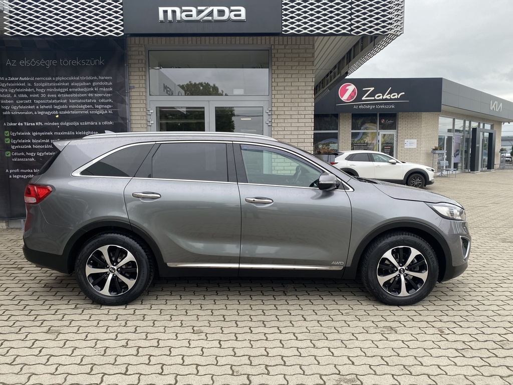 Kia Sorento 2.2CRDi EX Premium 4WD DCT, Vezetett szervizkönyv, Frissen szervizelt, Levehető vonóhorog! 