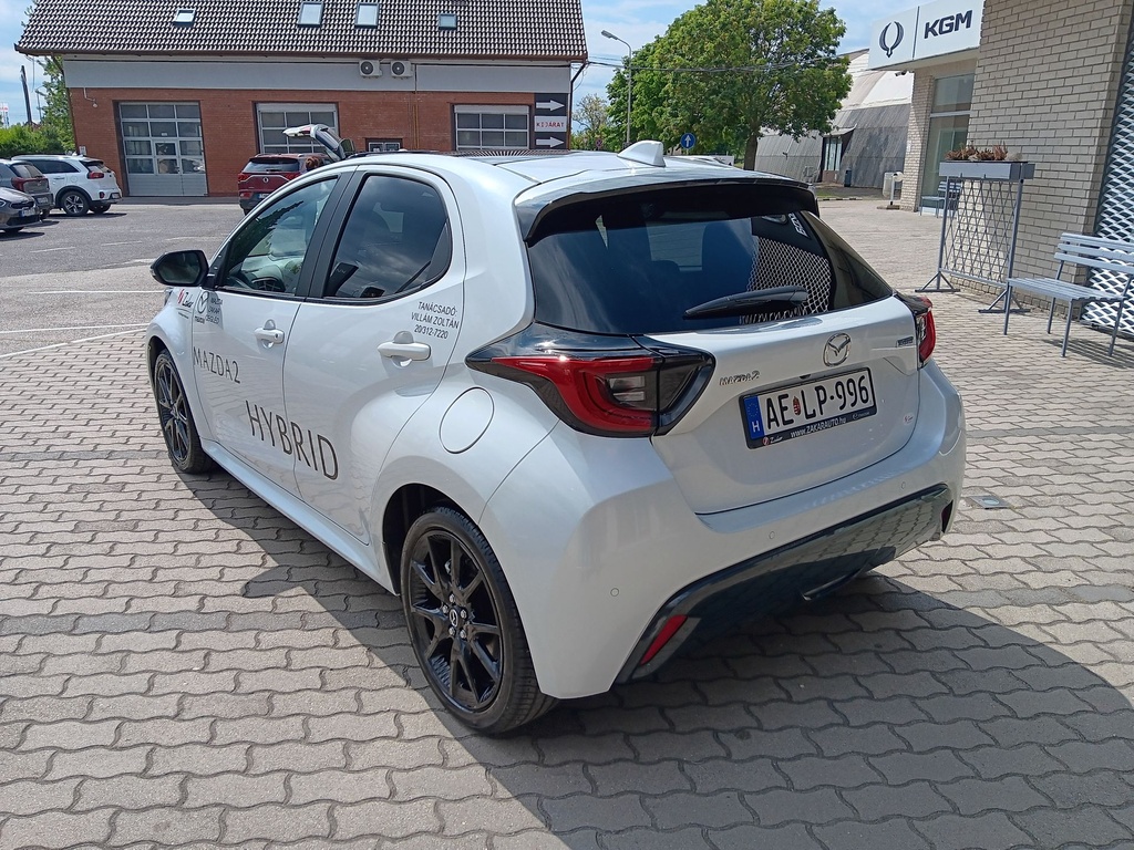 MAZDA 2 Hybrid 1.5 G116 AT Homura Plus