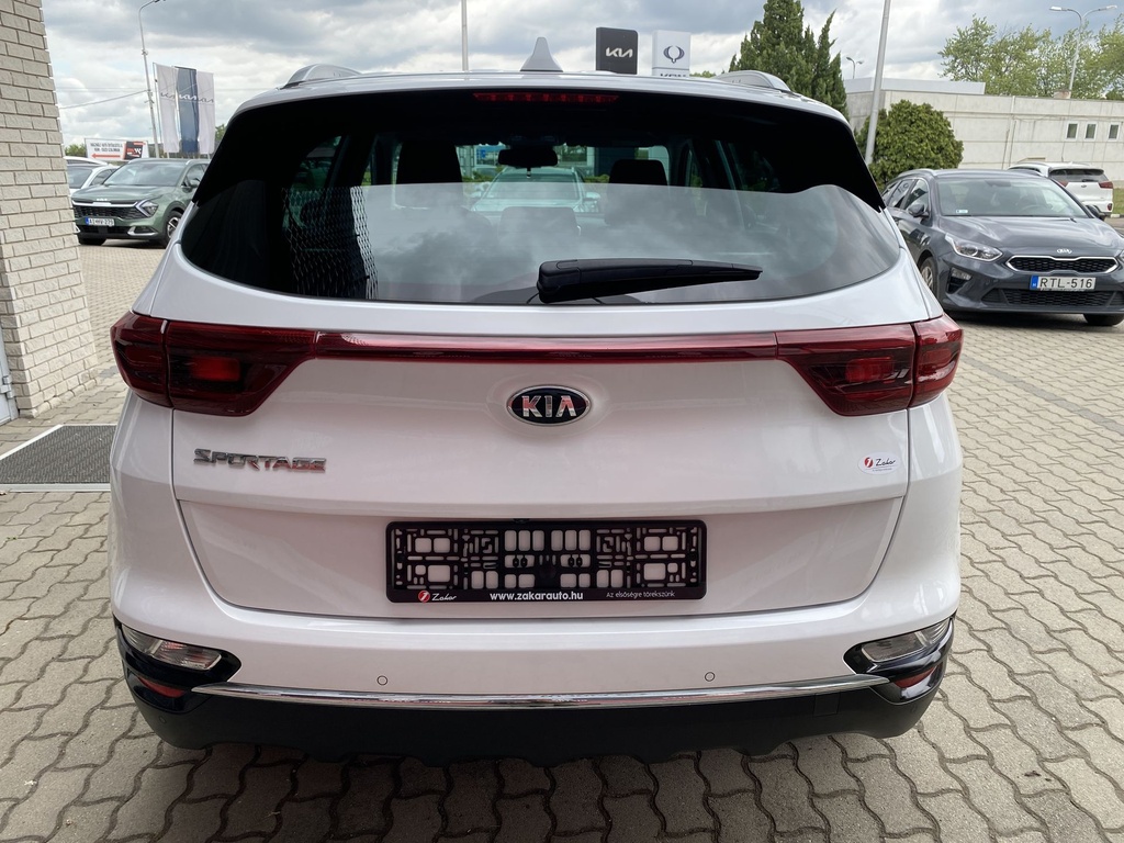 Kia Sportage 1,6GDI, Silver, Mo.-i, 1 Tulajdonos, Gyári garanciális, Gyári fényezés, Vezetett szervizkönyv!