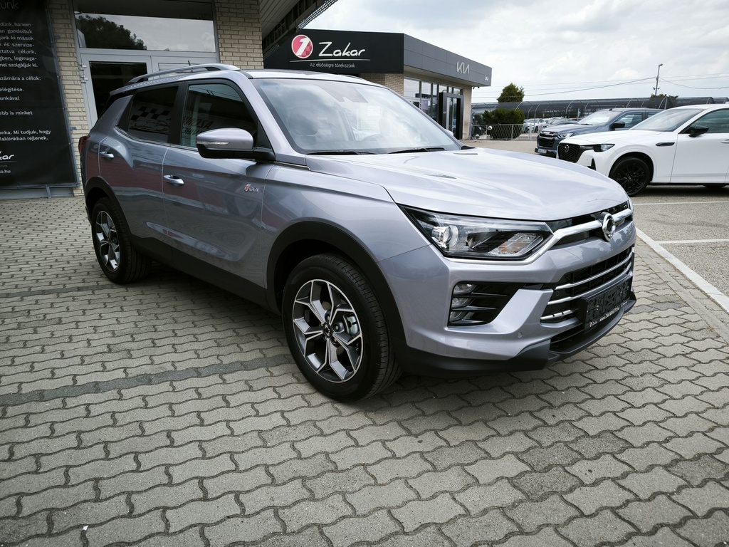 Ssangyong/KGM Korando 1.5 Turbo GDI Premium Plus AT Black Pack