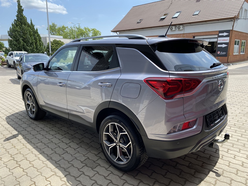 Ssangyong Korando 1.5 Turbo GDI Smart AT + , Mo.-i, 1Tulajdonos, Gyári fényezés, Gyári garanciális.