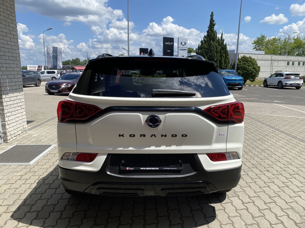 Ssangyong Korando 1.5 Turbo GDI Smart + Smart plusz + Black Pack, MT + , Mo.-i, 1Tulajdonos, Gyári fényezés, Gyári garanciális. 