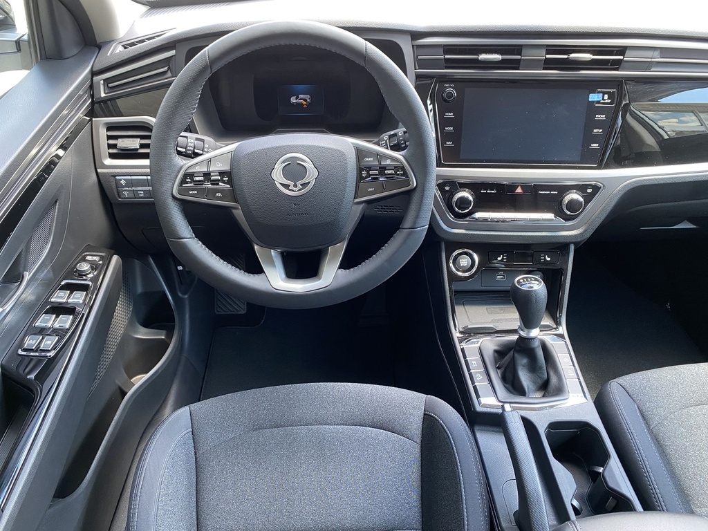 Ssangyong Korando 1.5 Turbo GDI Smart + Smart plusz + Black Pack, MT + , Mo.-i, 1Tulajdonos, Gyári fényezés, Gyári garanciális. 
