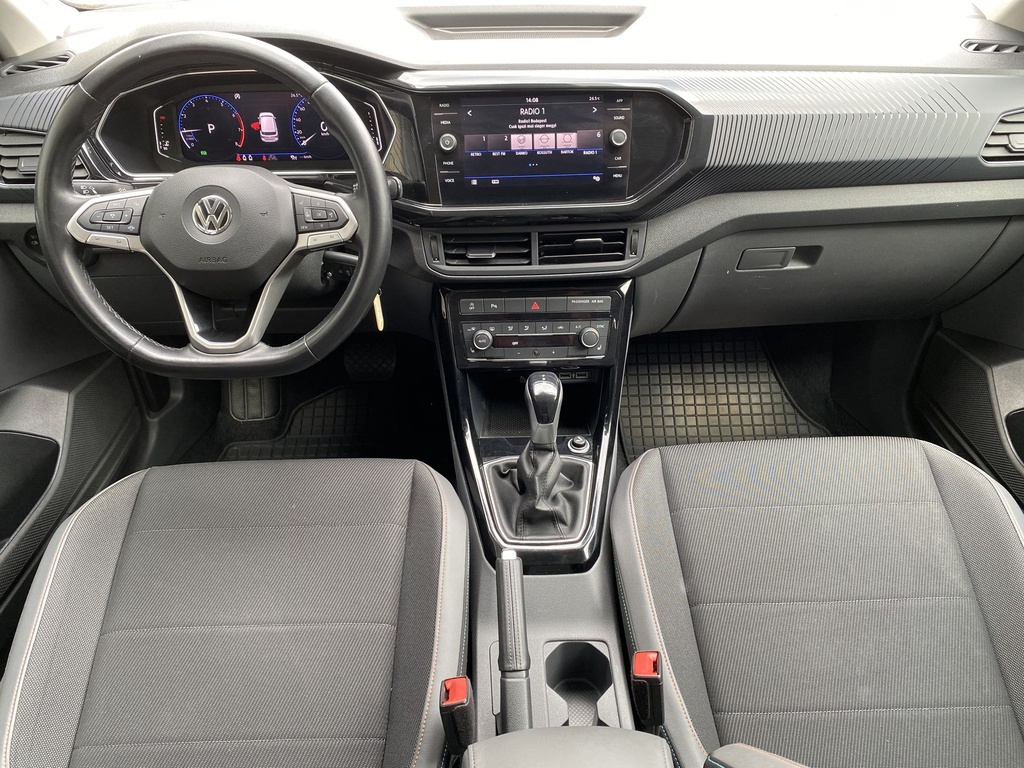 VW T-Cross 1.0 TSI Style DSG + Design Csomag. Mo.-i, 1Tulajdonos, Téli-Nyári gumik felnin.